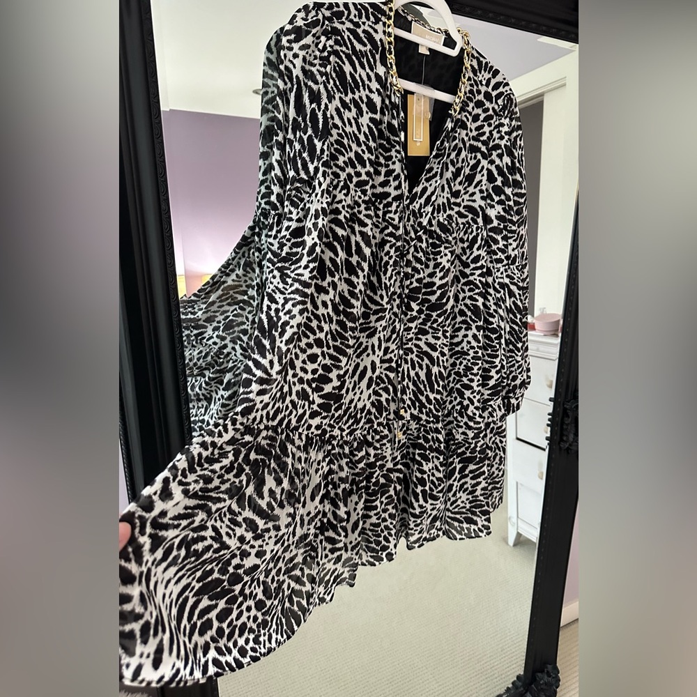👸🏻HP👸🏻 Michael Kors Tiered Leopard Pattern Dress, size M - Picture 6 of 6